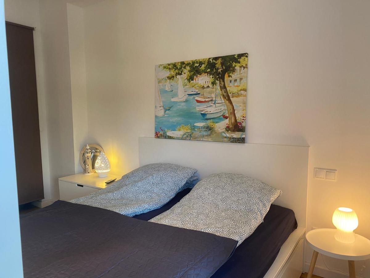 Blue Port Apartment In Ujlipotvaros With Free Parking Budapest Exterior photo
